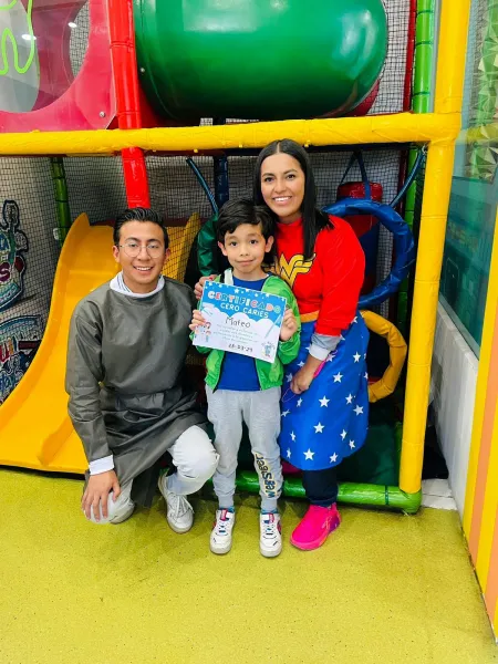 Paciente infantil recibiendo atención